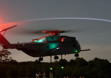 CLB-22 conducts day and night HST operations