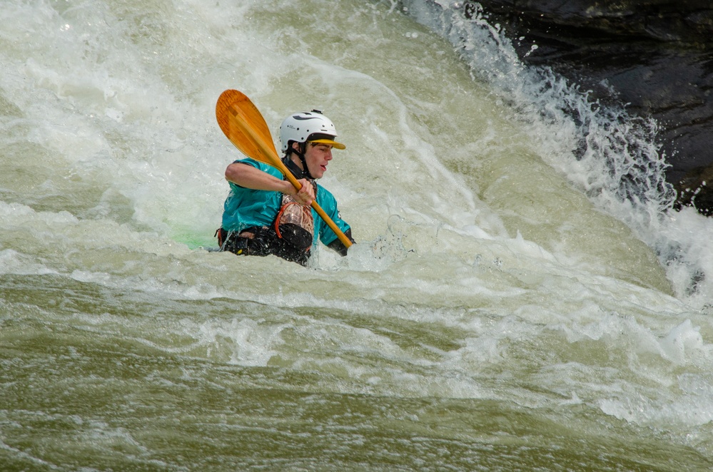 Thrill seekers take on rapids