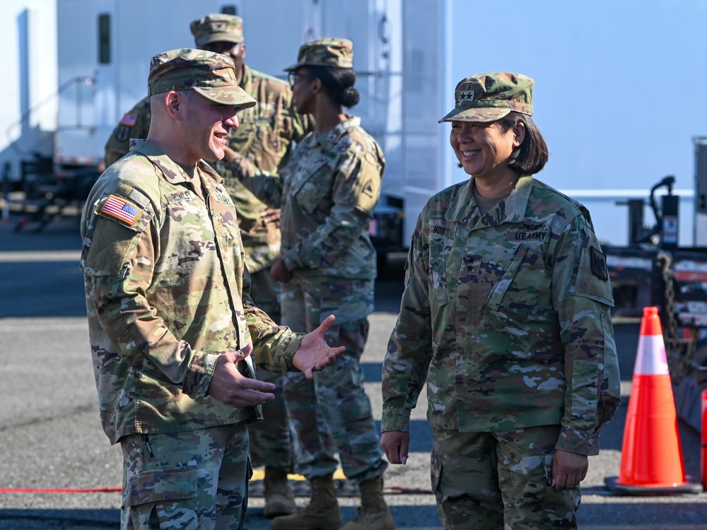 Maj. Gen Hou visits Joint Task Force - DC