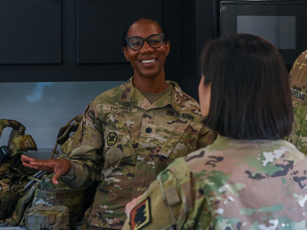 Maj. Gen Hou visits Joint Task Force - DC
