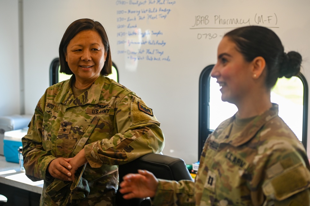 Maj. Gen Hou visits Joint Task Force - DC