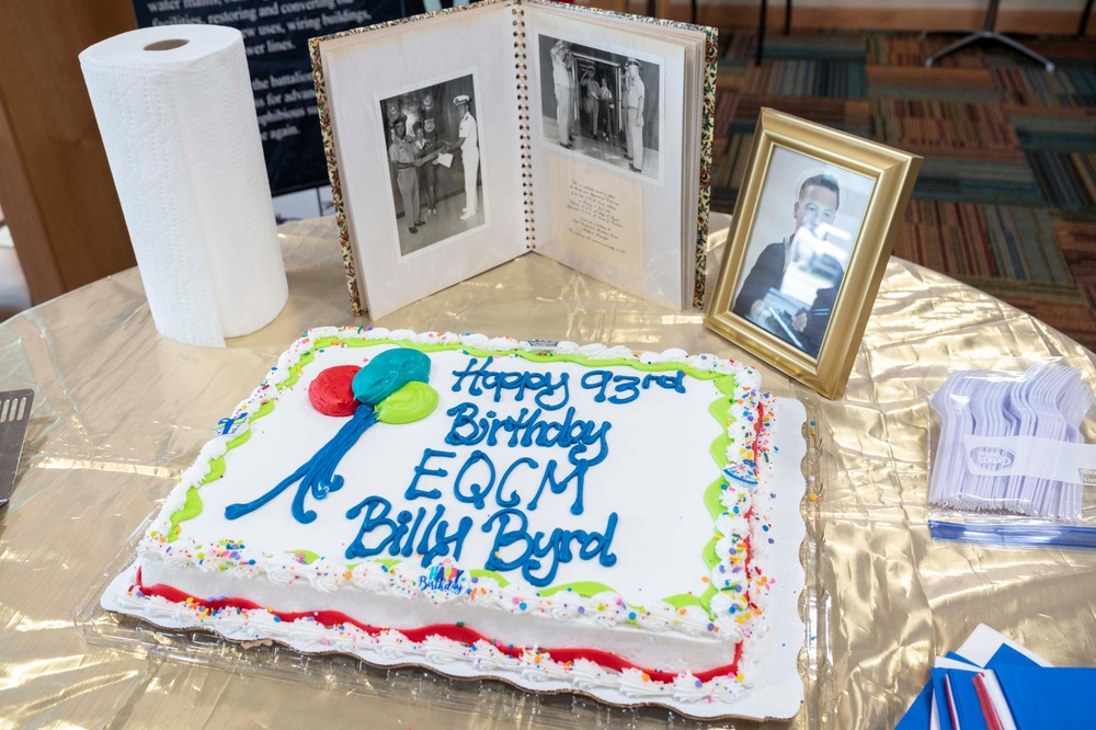 Retired Seabee Celebrates 93rd Birthday with NCBC Gulfport Chief Selects