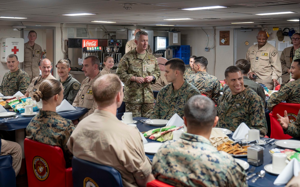 CJCS on USS Fort Lauderdale