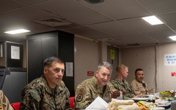 CJCS on USS Fort Lauderdale