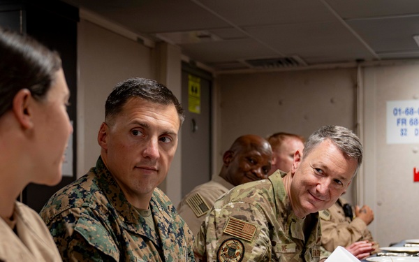 CJCS on USS Fort Lauderdale