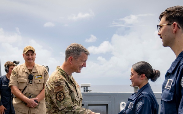 CJCS on USS Fort Lauderdale