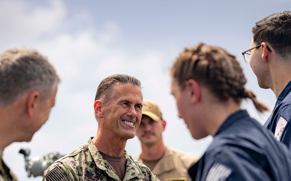 CJCS on USS Fort Lauderdale