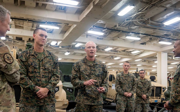 CJCS on USS Fort Lauderdale