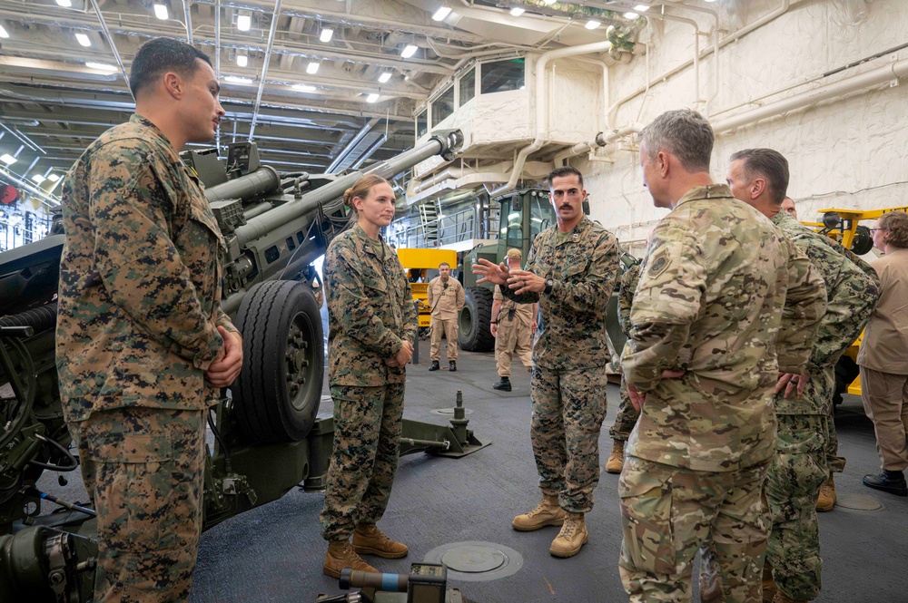 CJCS on USS Fort Lauderdale