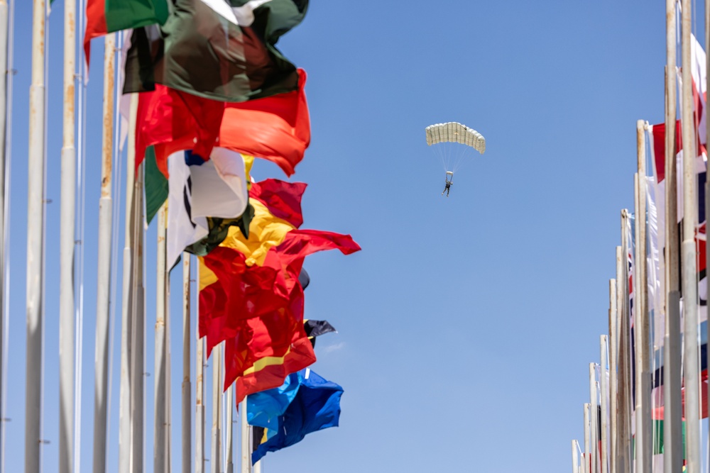 BRIGHT STAR 25: Military free fall jump