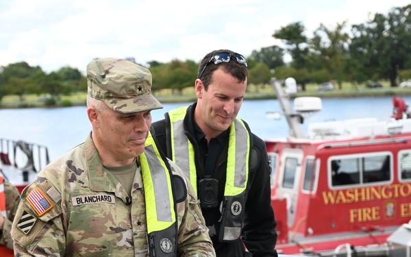 DCNG Senior Leaders Partner with MPD Harbor Patrol Unit