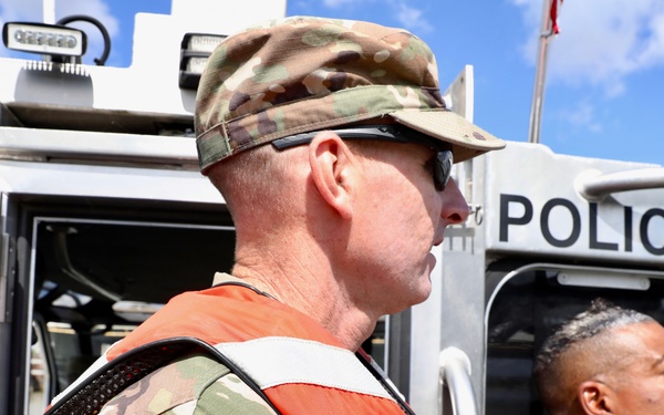 DCNG Senior Leaders Partner with MPD Harbor Patrol Unit