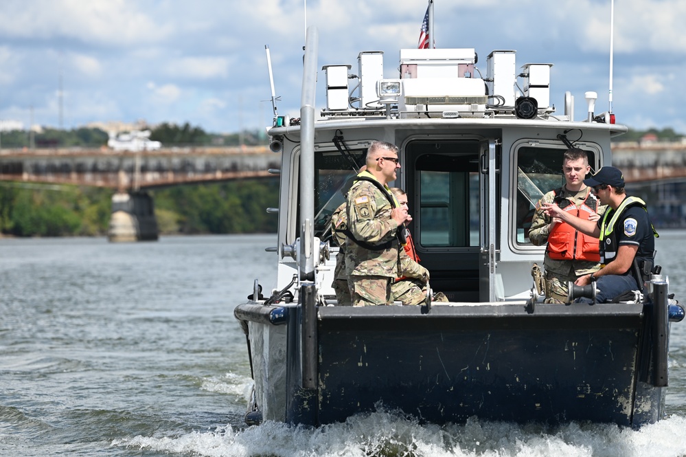 DCNG Senior Leaders Partner with MPD Harbor Patrol Unit