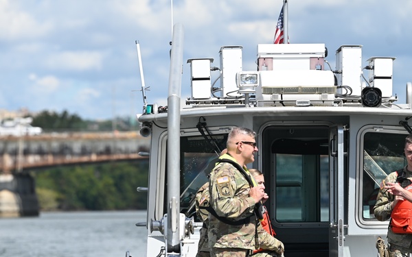 DCNG Senior Leaders Partner with MPD Harbor Patrol Unit