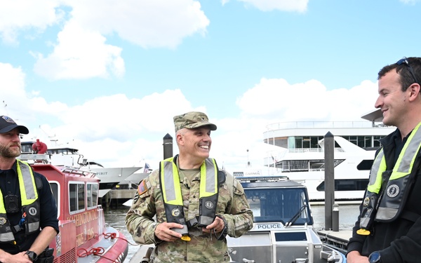 DCNG Senior Leaders Partner with MPD Harbor Patrol Unit