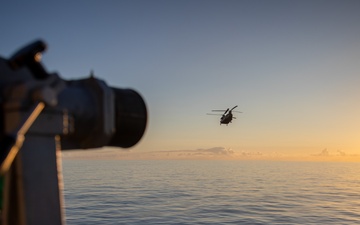 25th CAB Conducts Deck Landing Qualifications on USS America (LHA 6)