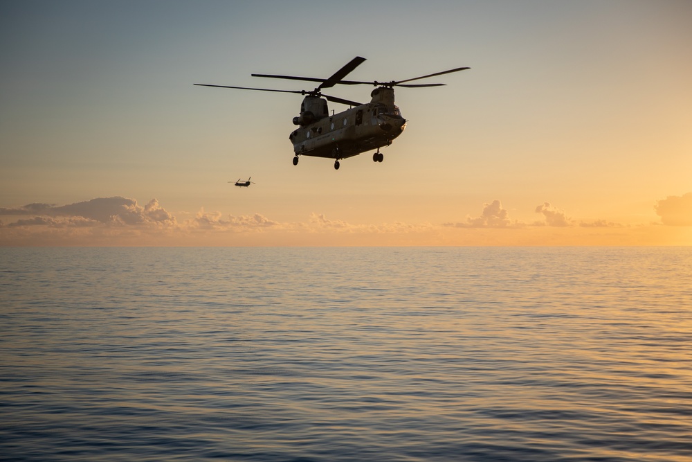 25th CAB Conducts Deck Landing Qualifications on USS America (LHA 6)
