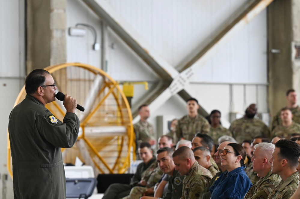 437th AW Commander Hosts All-Call at Joint Base Charleston