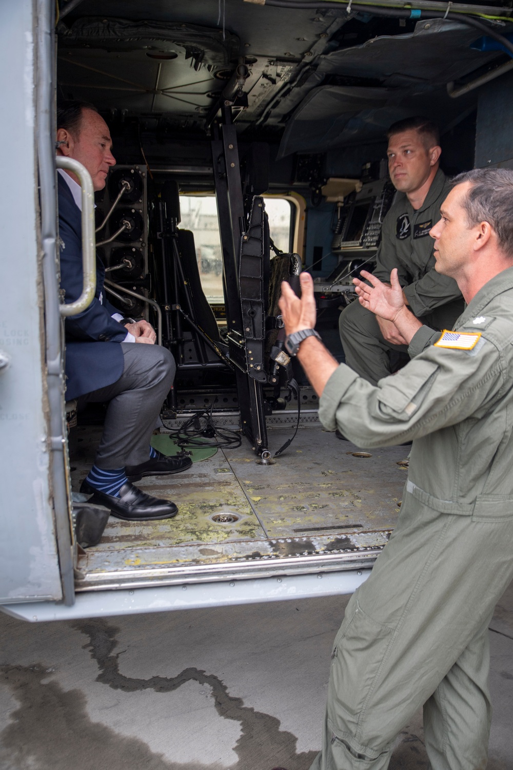Secretary of the Navy visits HSM-78 Sailors