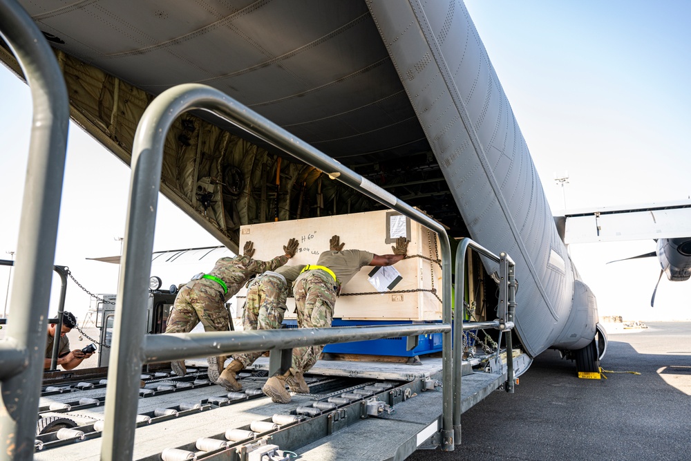 Pakistan humanitarian aid and flood disaster relief