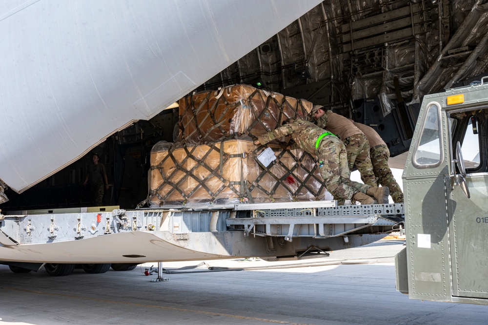 Pakistan humanitarian aid and flood disaster relief