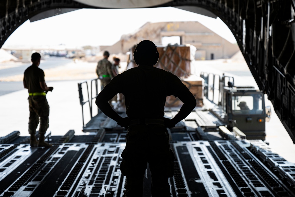 Pakistan humanitarian aid and flood disaster relief