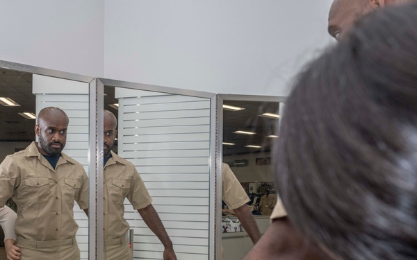 Chief Petty Officer selectees receive uniform fittings in Okinawa