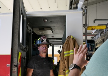 Slovenian firefighters visit Aviano