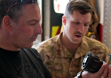 Slovenian firefighters visit Aviano