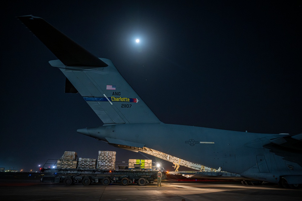 Pakistan humanitarian aid and flood disaster relief