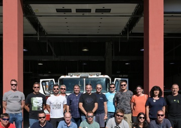 Slovenian firefighters visit Aviano