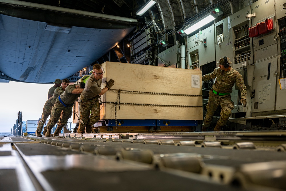 Pakistan humanitarian aid and flood disaster relief