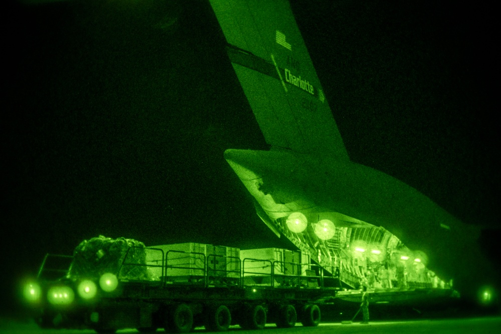 Pakistan humanitarian aid and flood disaster relief