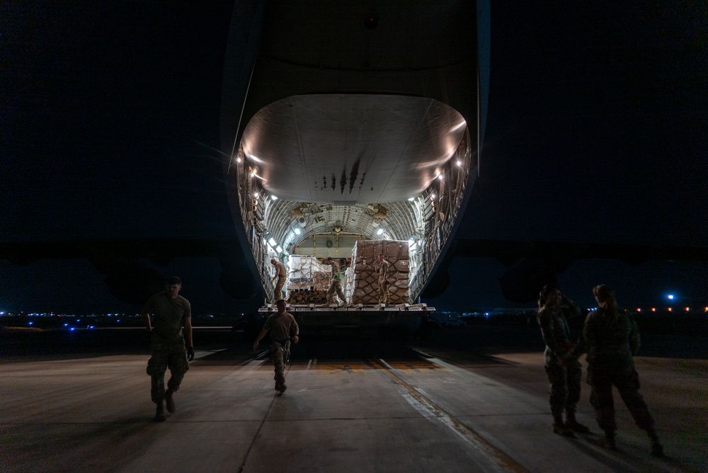 Pakistan humanitarian aid and flood disaster relief