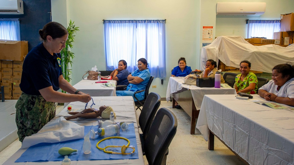Pacific Partnership 2025 Help Local Hospital Teach Newborn Care in Pohnpei, Federated States of Micronesia September 10, 2025