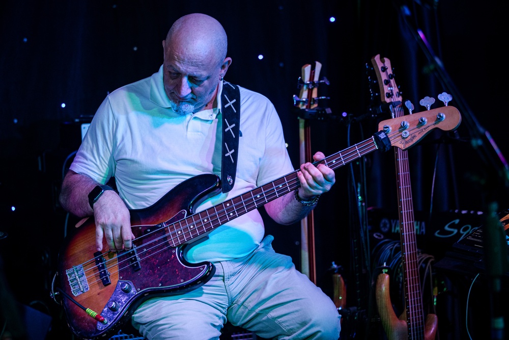 The Soldiers' Theater hosts Music Café The Soldiers' Theater hosts Music Café