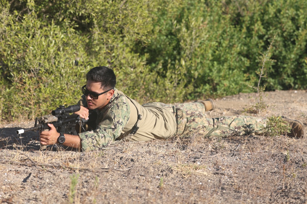 FASTEUR, MSRON 2, and MSRON 11 perform a simulated patrol exercise at Naval Station Rota
