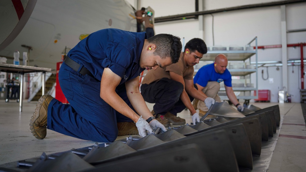 VP-5 OPERATIONS AT NAVAL AIR STATION SIGONELLA