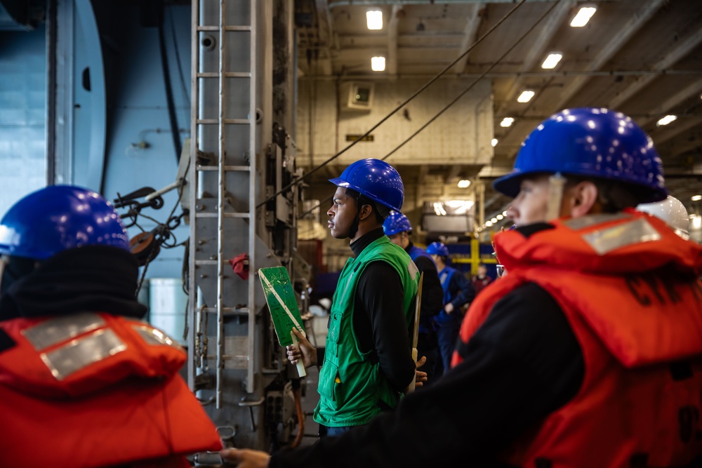 USS Gerald R. Ford (CVN 78) Conducts a Replenishment at Sea