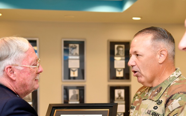 2ID recognizes Museum Director as he departs Korea after 50 years of service