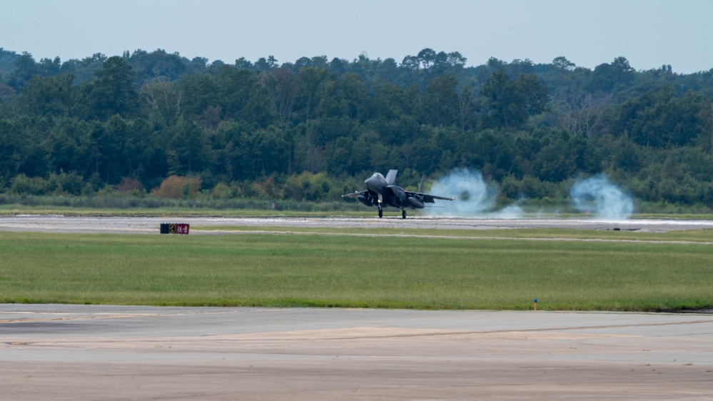 4th Fighter Wing Hot Pit Refueling