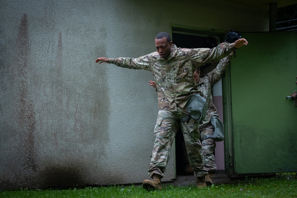 Defendimus soldiers conduct CBRN training