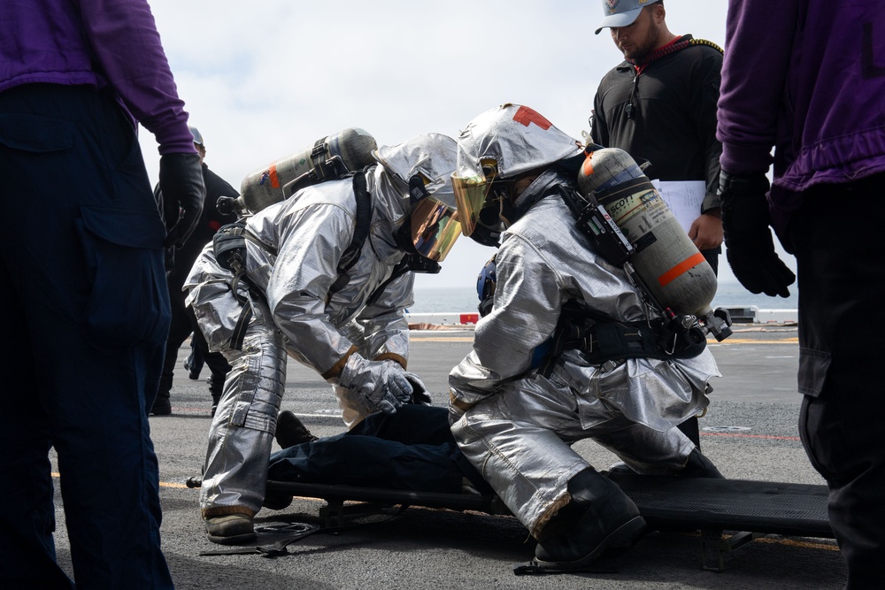 Boxer Conducts Flight Deck Fire Drill