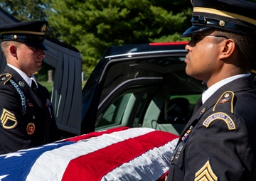Hoosier Guardsmen Refine Drill and Ceremony Techniques at Crown Hill Cemetary