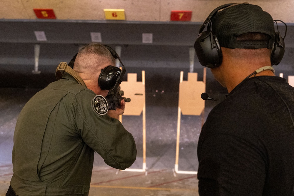 Commander From 2nd MAW Visits MARSOC