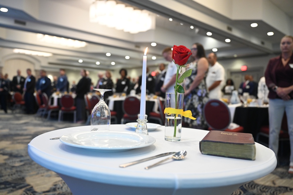 Virginia Peninsula Chamber honors local military excellence