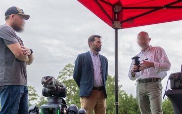 Eric McCrery, Defense Policy Advisor, Visits MARSOC