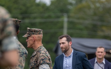 Eric McCrery, Defense Policy Advisor, Visits MARSOC