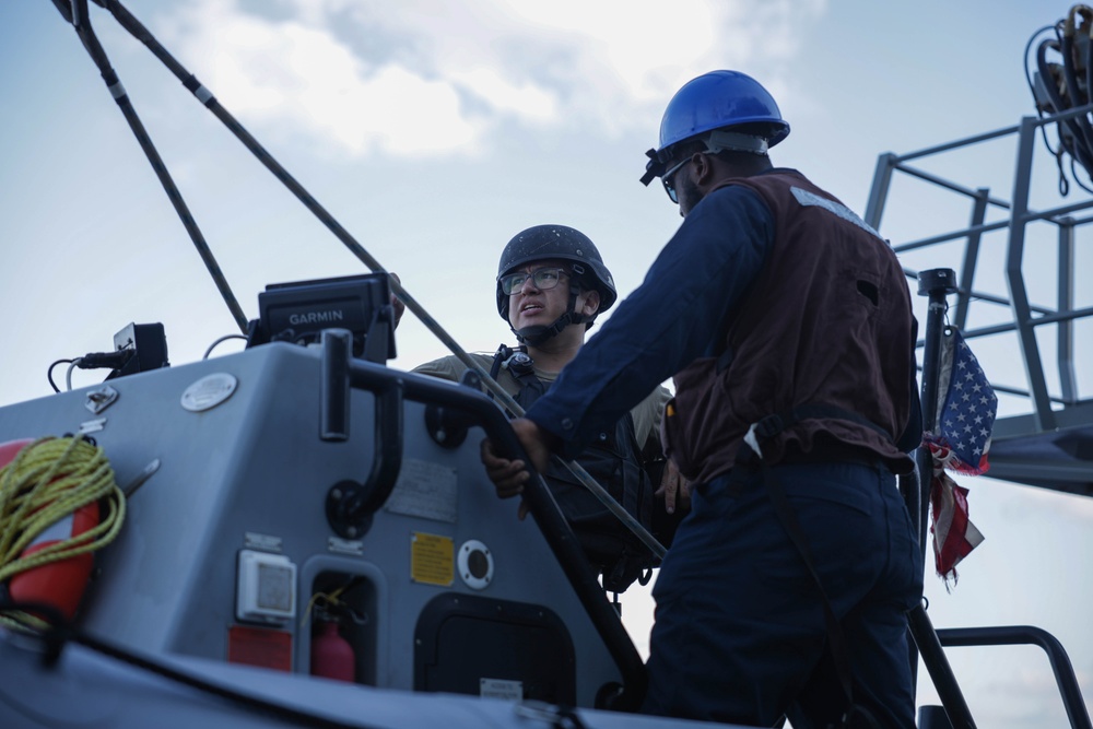 USS Truxtun Conducts VBSS Drill with partner nations in Bright Star 2025