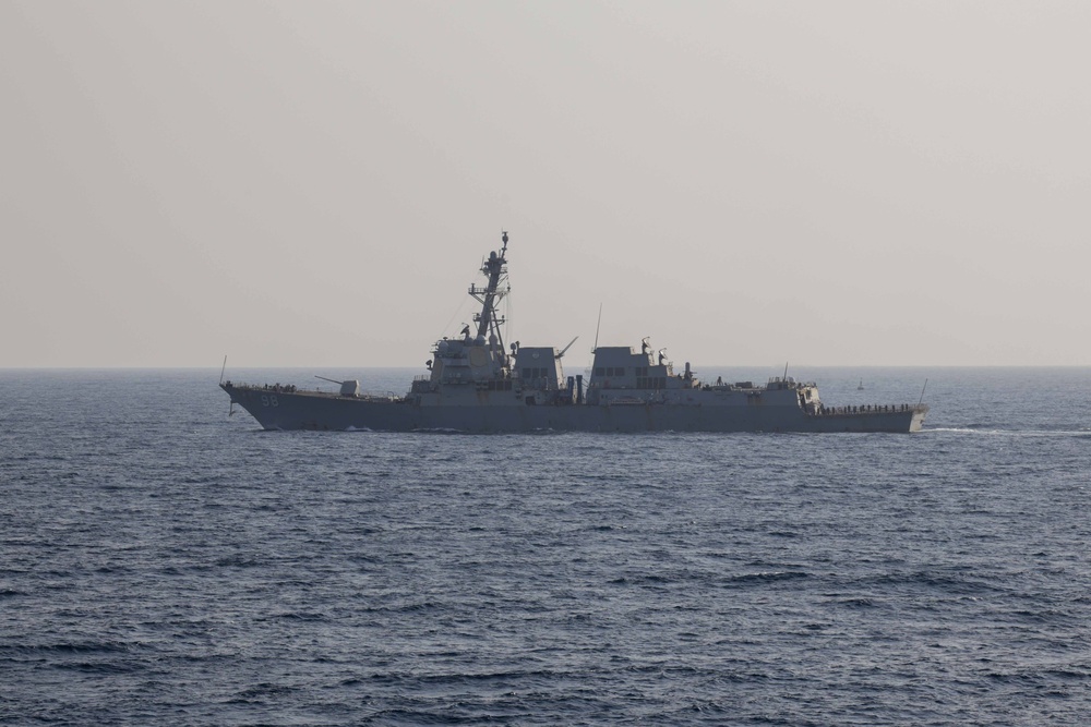 USS Truxtun Conducts Transit